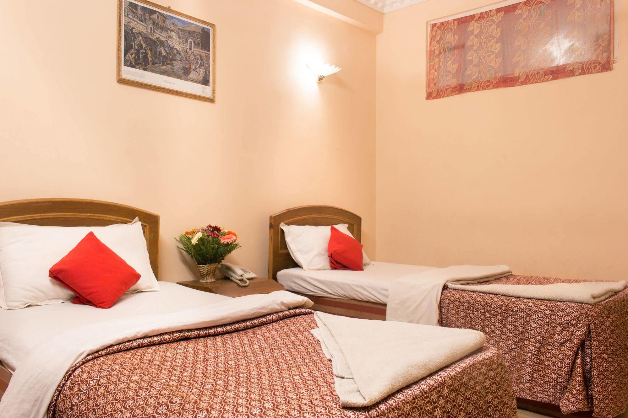 Hotel Kamal Kathmandu Exterior foto